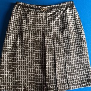 Talbots 4P Brown/White Large Pleat Skirt